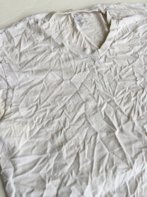 Krøllet tøj der tager tid at fikse